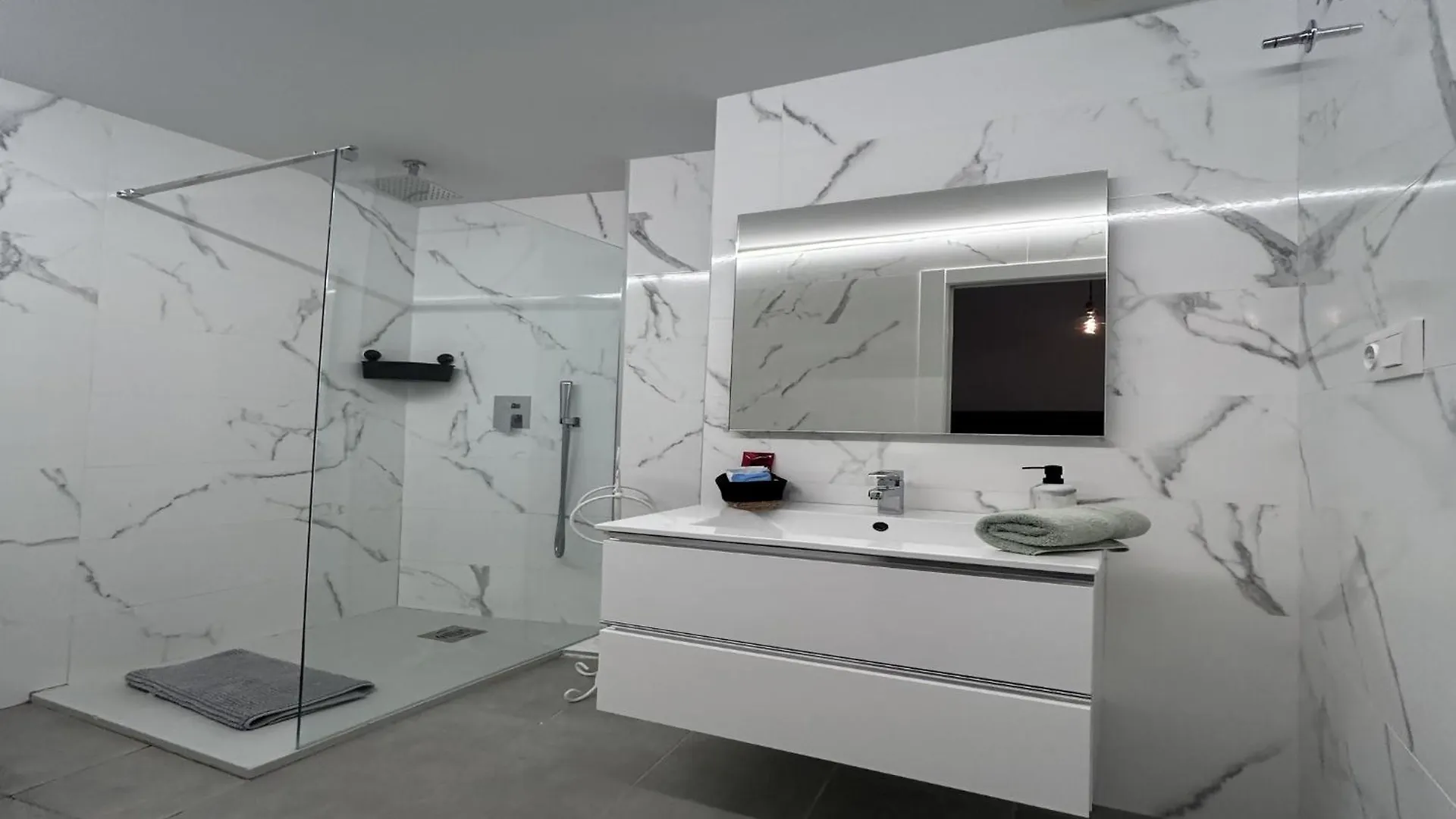 Estudio Dona Ines Centro Air Con Wifi Andra Malaga